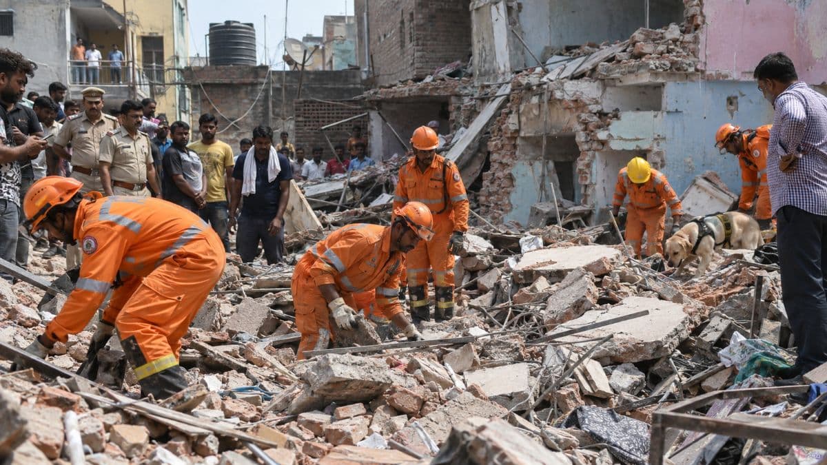 Delhi PG Building Collapse Kills Seven